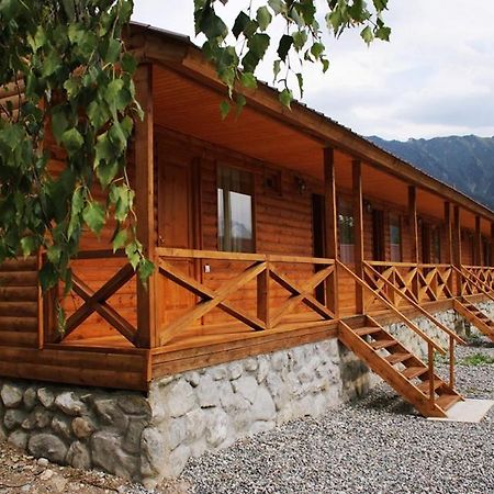 Hotel Ushba Hill メスティア エクステリア 写真