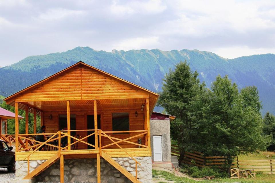 Hotel Ushba Hill メスティア エクステリア 写真