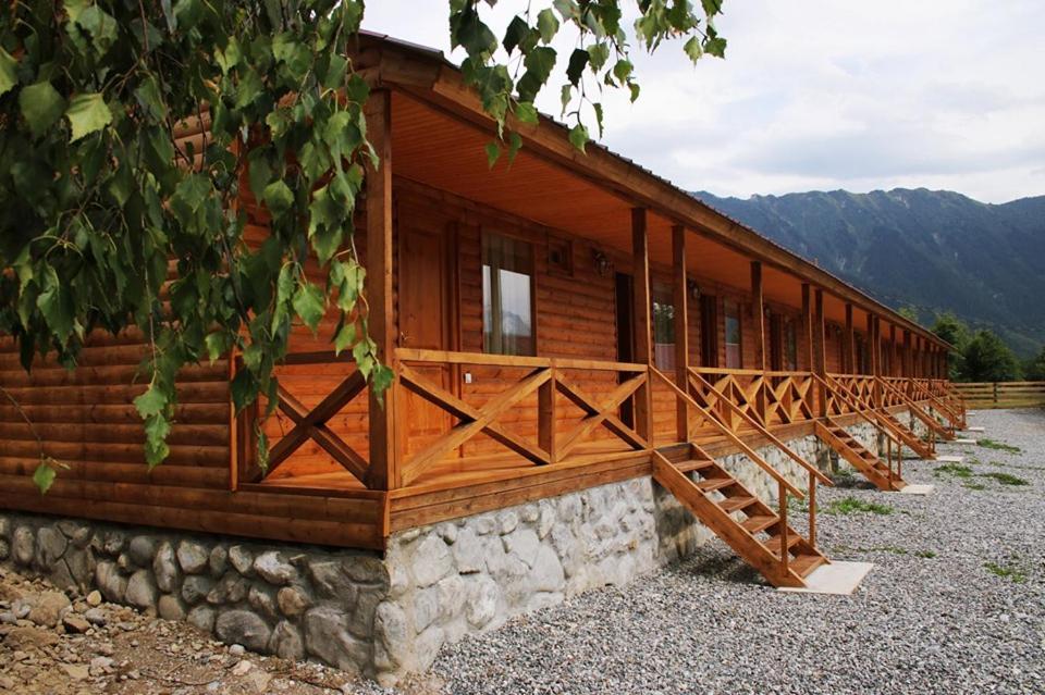 Hotel Ushba Hill メスティア エクステリア 写真